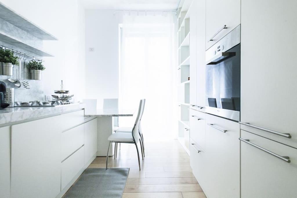 Charming Home Near Duomo Mailand Exterior foto